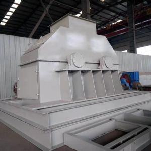 臥式粉碎機(jī)完工，準(zhǔn)備發(fā)貨